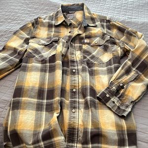 Men’s Carhartt snap up shirt. Like new.